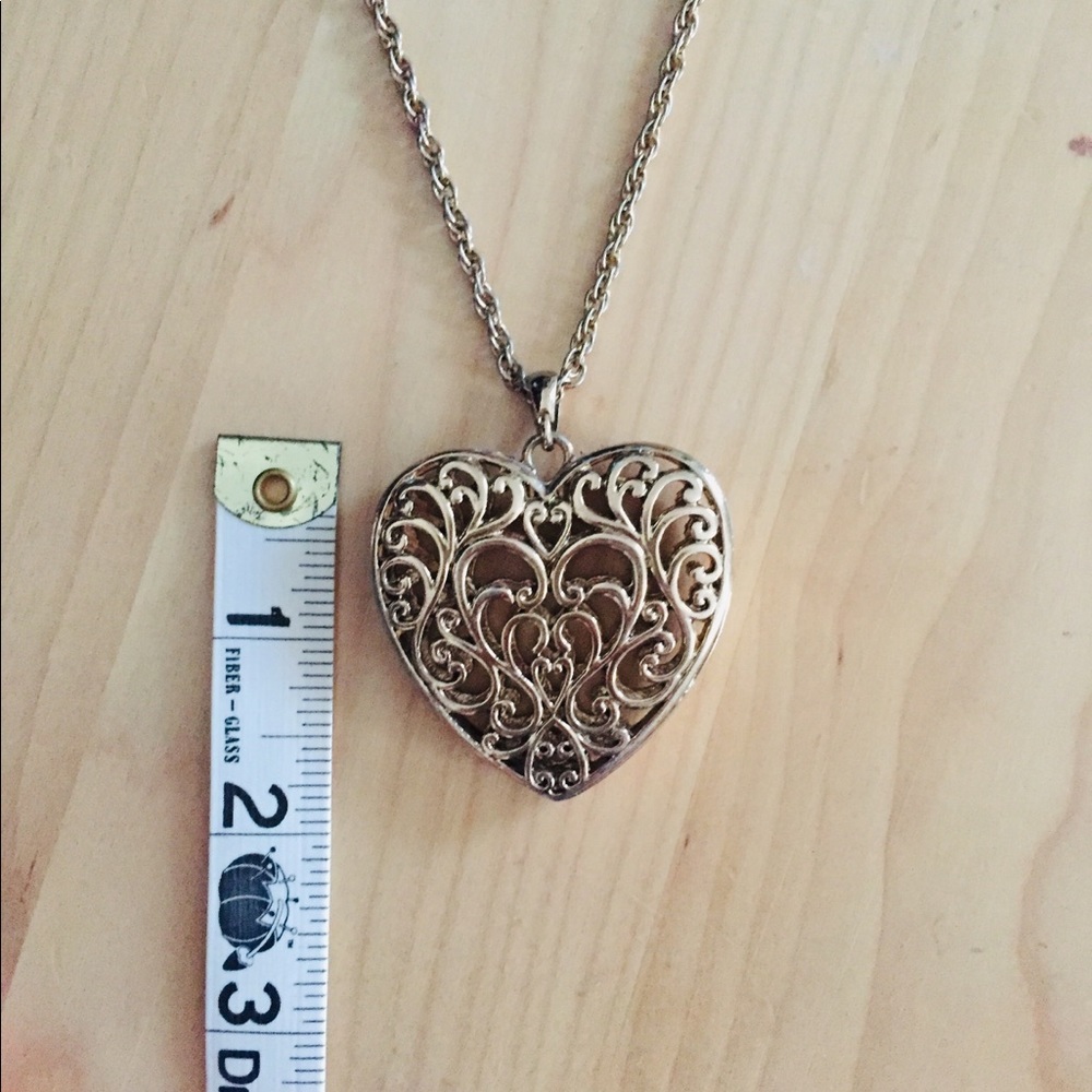 Long heart pendant necklace